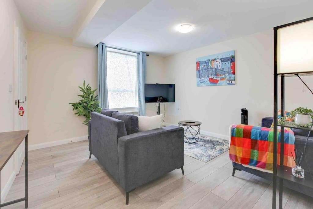 Elm Cottage Ipswich Bagian luar foto